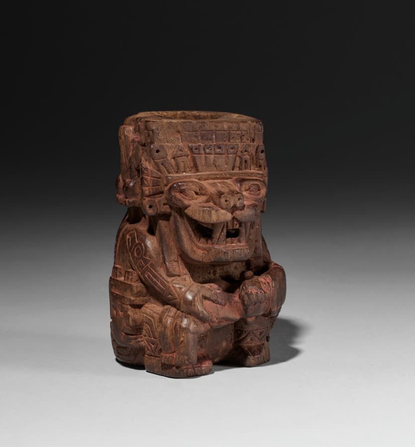 Container in the form of a Sacrificer