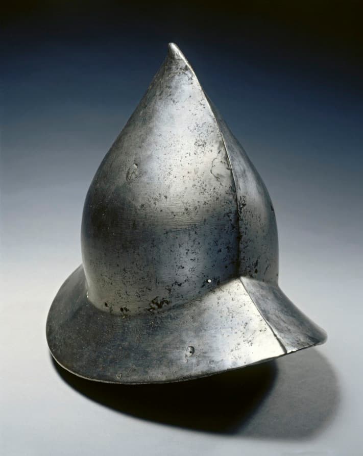 Cabacete (Helmet)