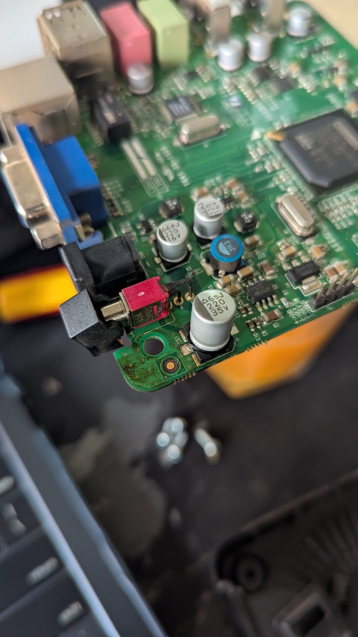 Circuit, electronics, technology