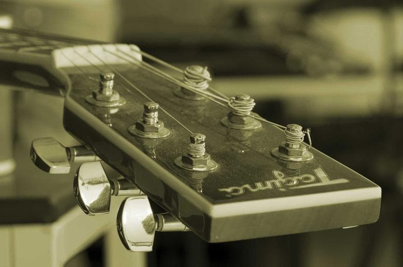 Guitar pedal