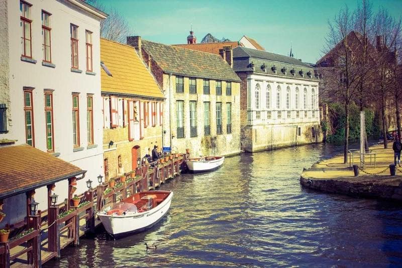 Canal houses