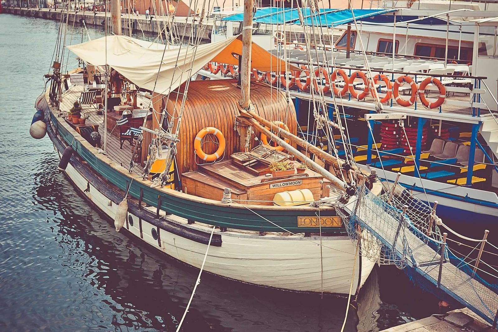 Fishing boat