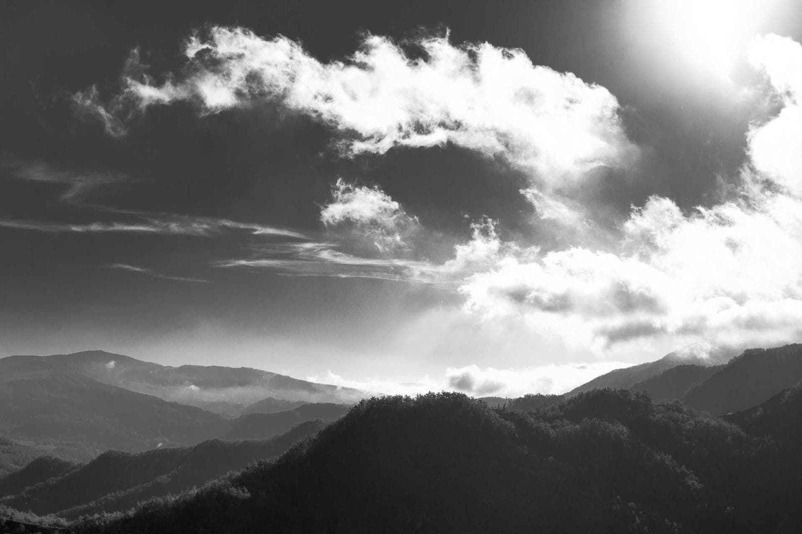 Cloud over the ridge