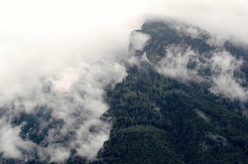 Cloud on the ridge