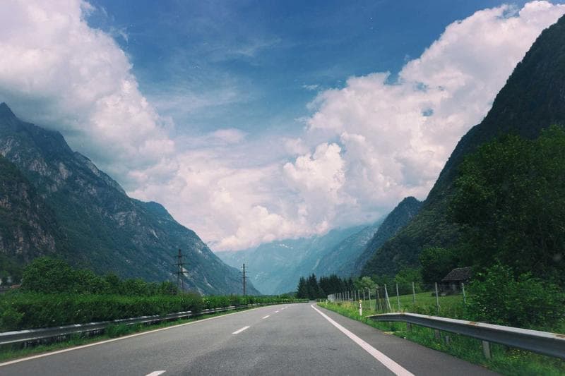 Road into the valley