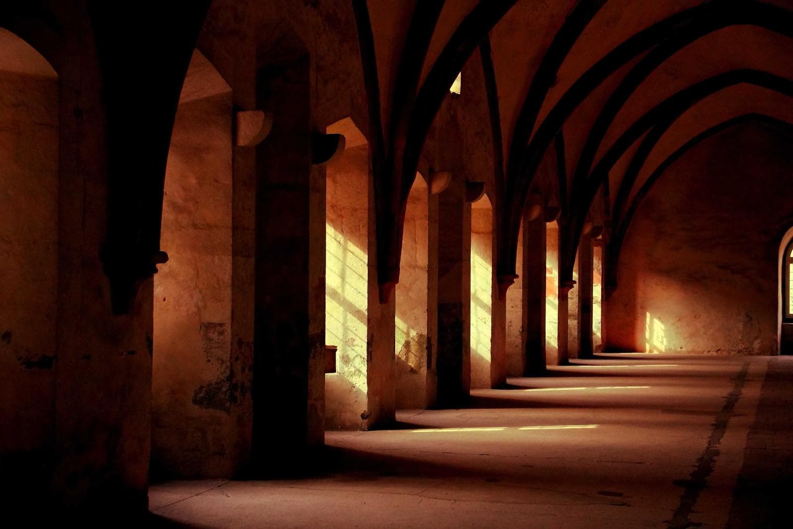 Vaulted corridor