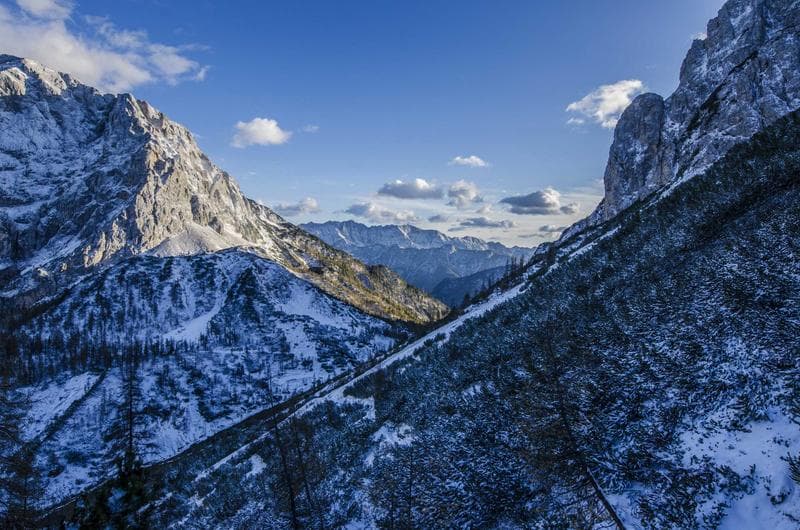 Road under the peaks