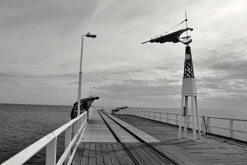 Pier railing