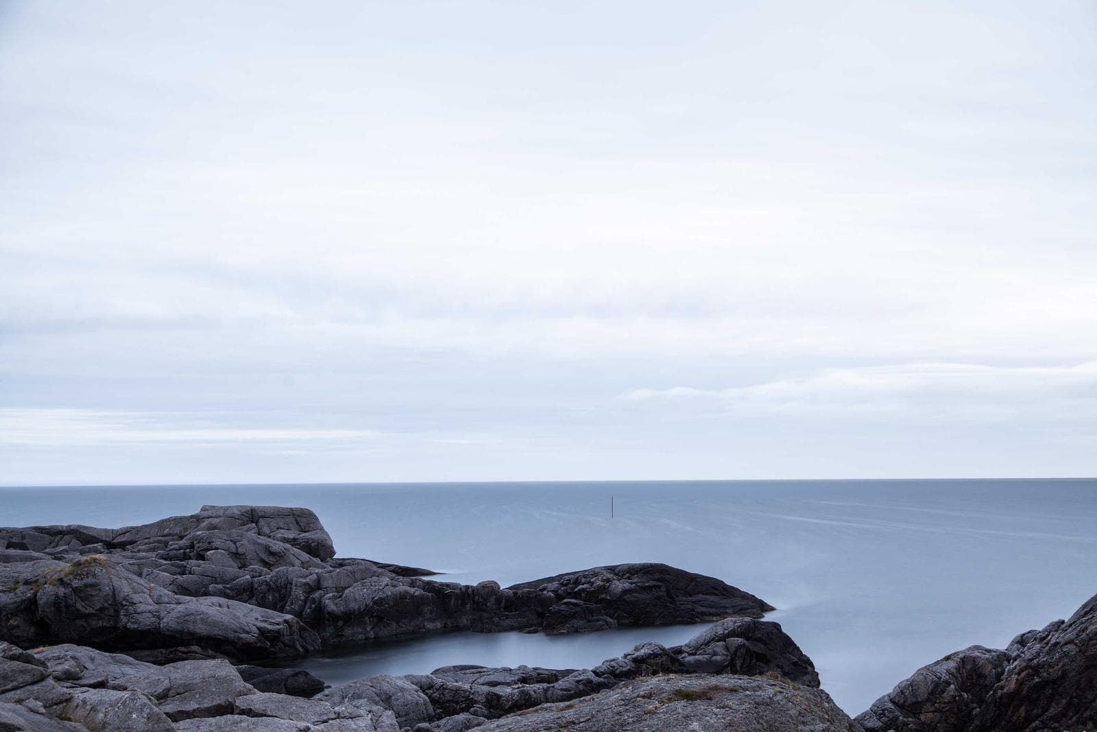 Rocks and horizon