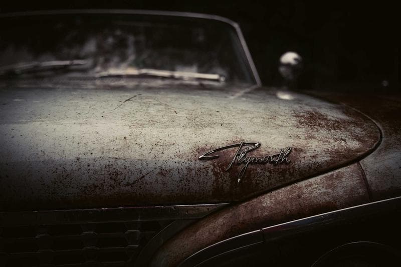 Rusted car