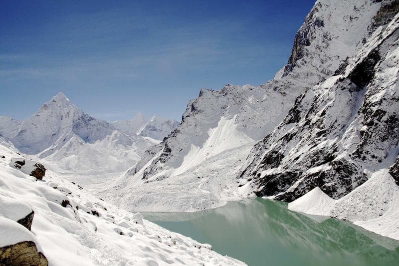 Snow ridge