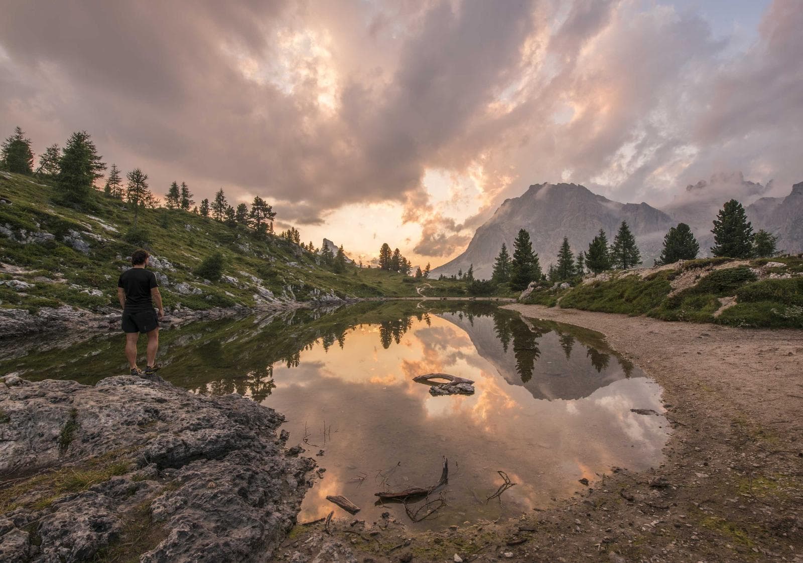Mirror lake