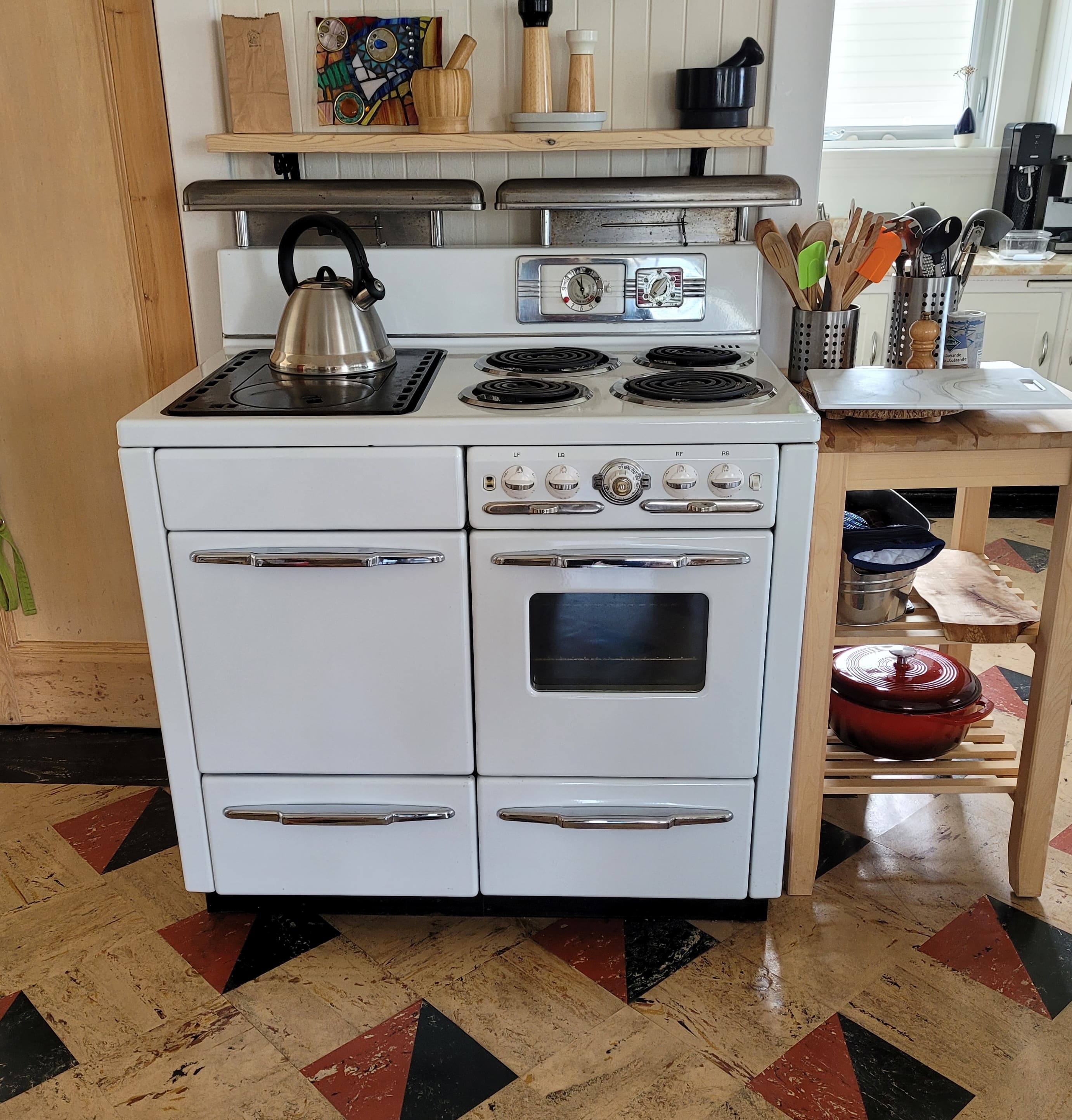 Wood stove and electrical stove