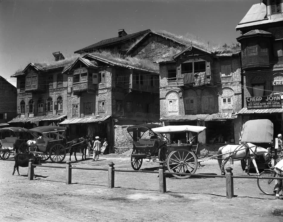 Srinigar street scene (KEAGLE 0022)