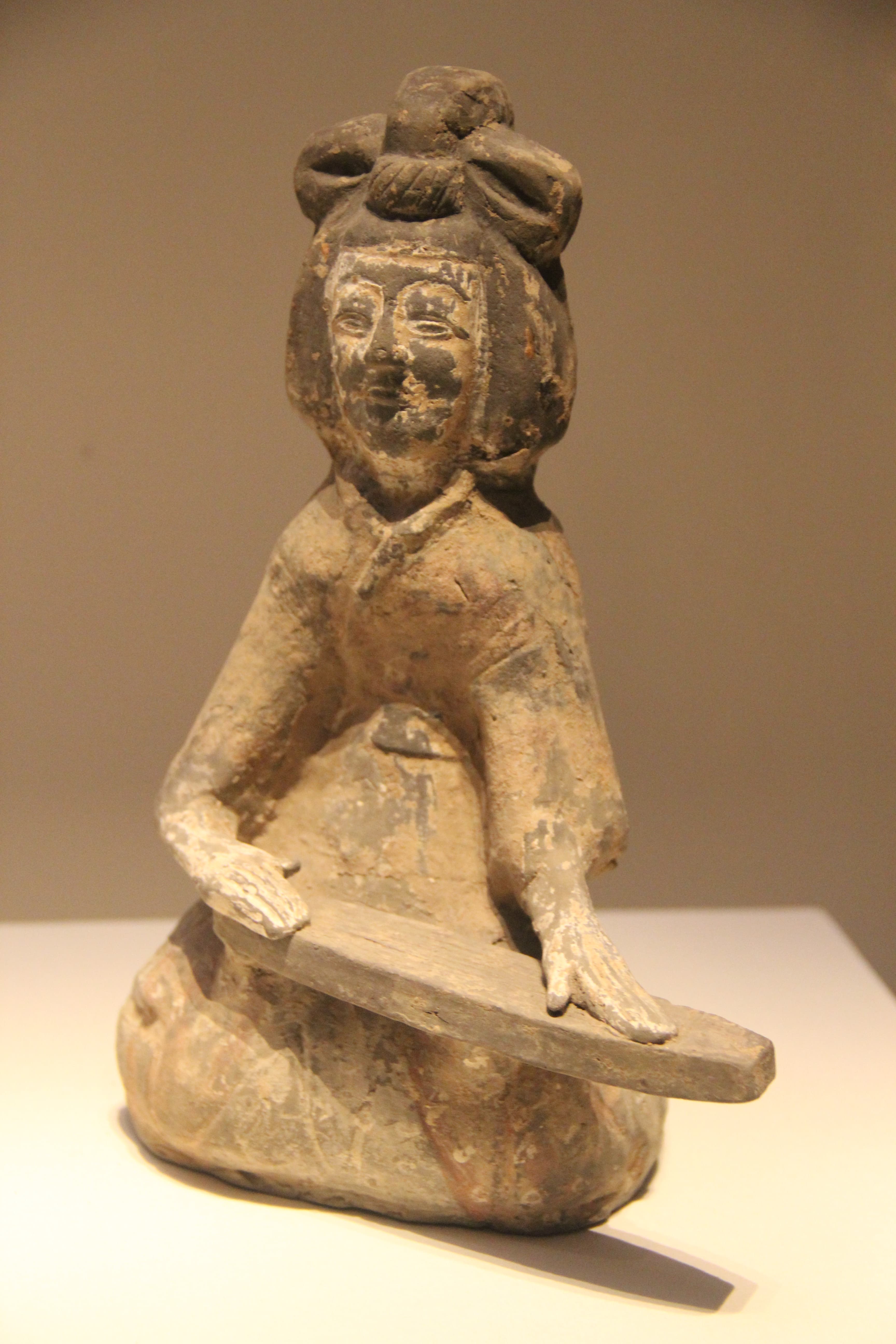 Northern Wei Pottery Musician (9832737716)