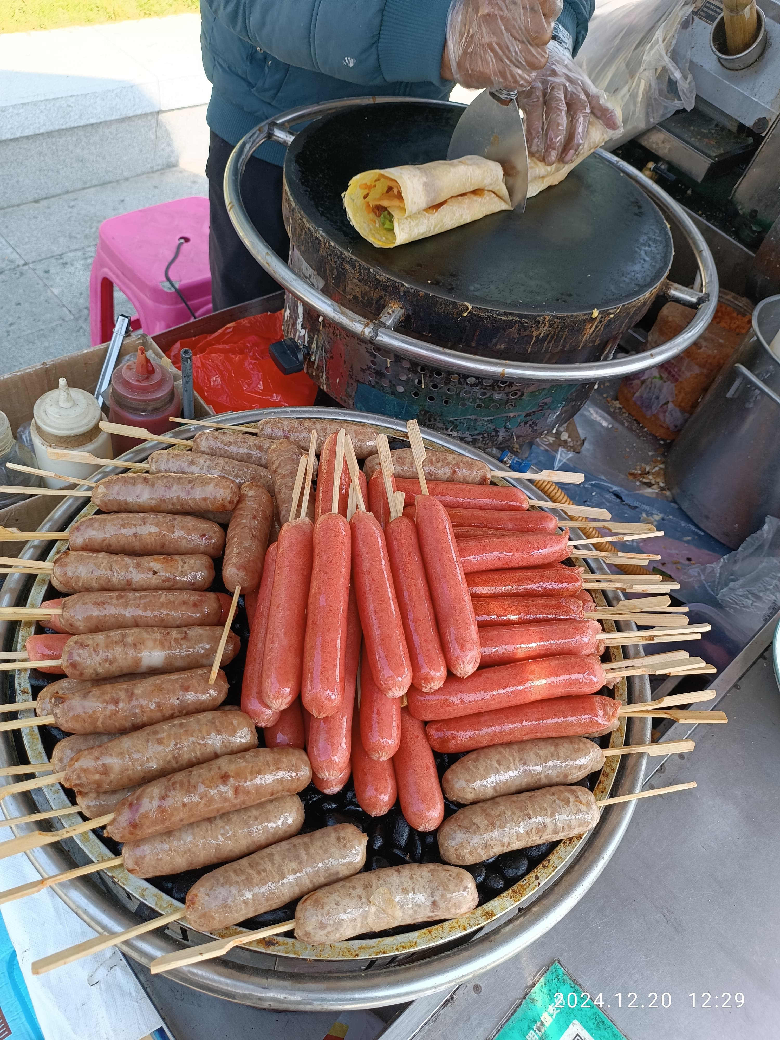 Grilled, sausages, china