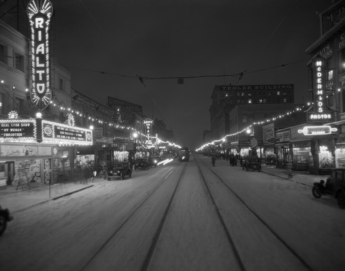 101st Street on winter night, Edmonton