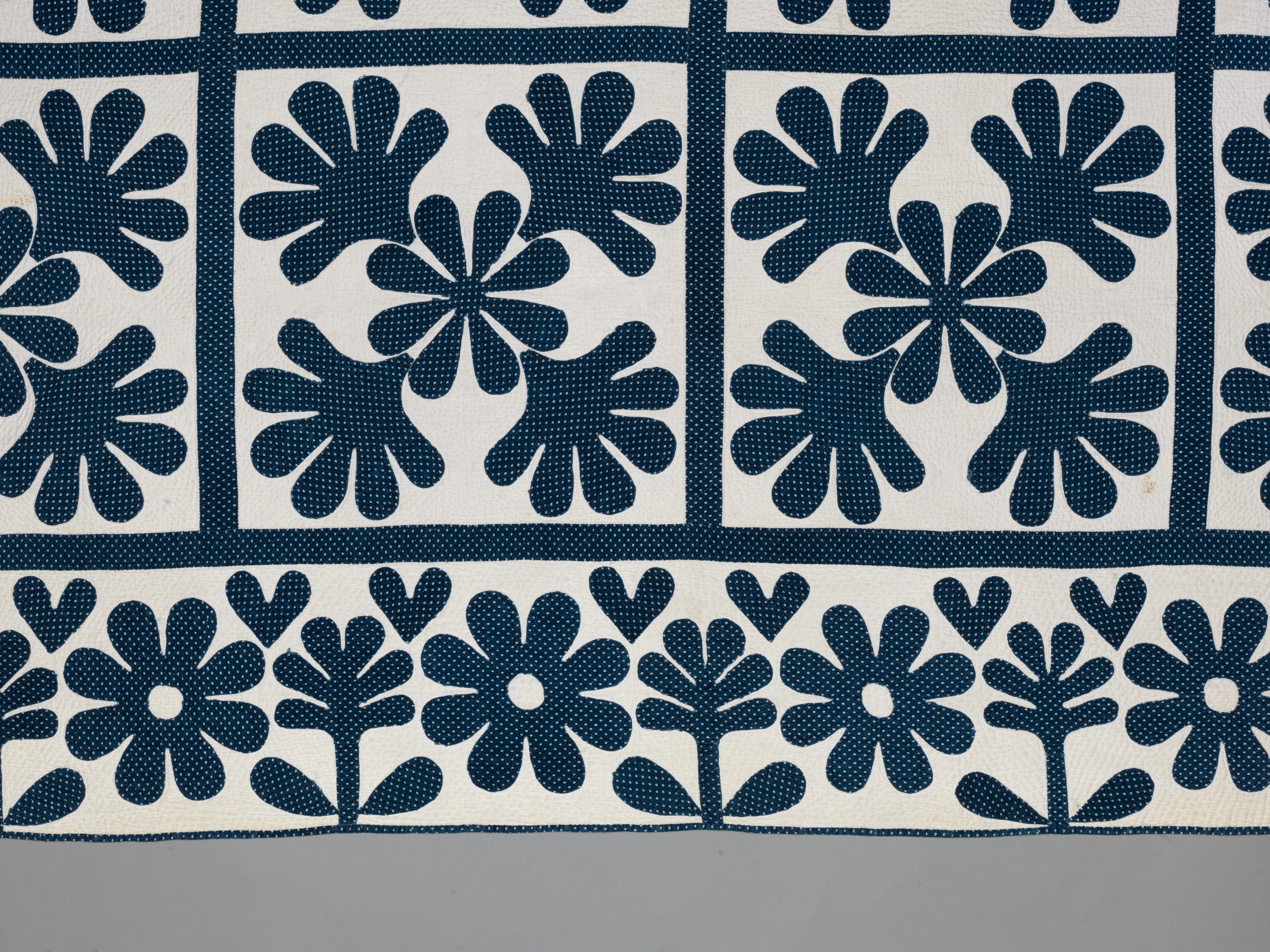 Quilt, Oak Leaf pattern MET DP332822