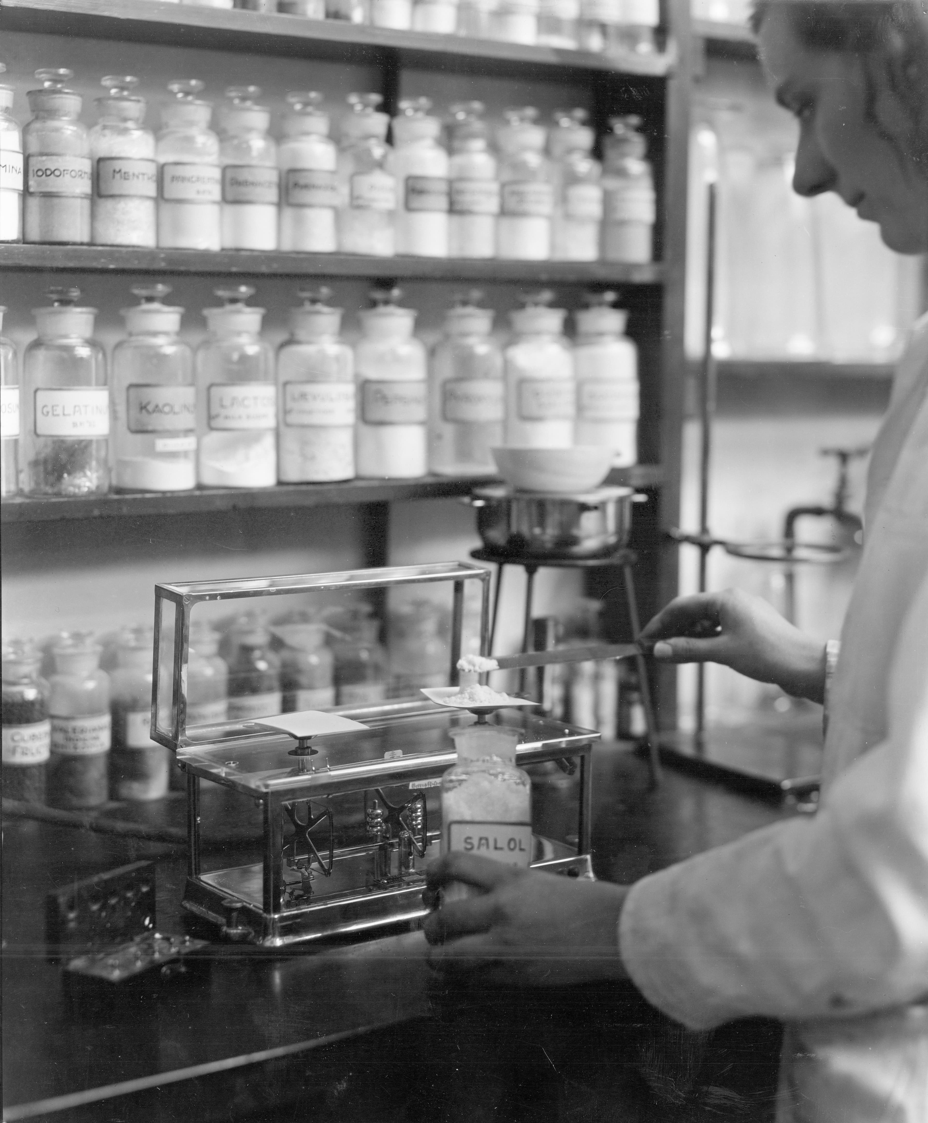 Pharmacy Lab March 1934