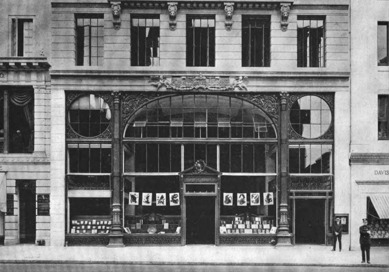 Scribner 597 5 Av Architecture 1913 p180 (storefront cropped)