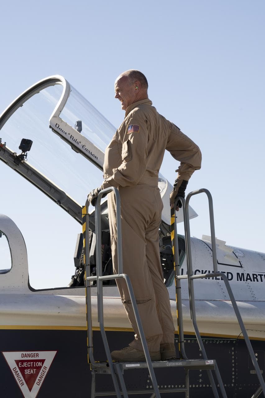 NASA’s X-59 Test Pilot Exits Aircraft After Historic First Flight