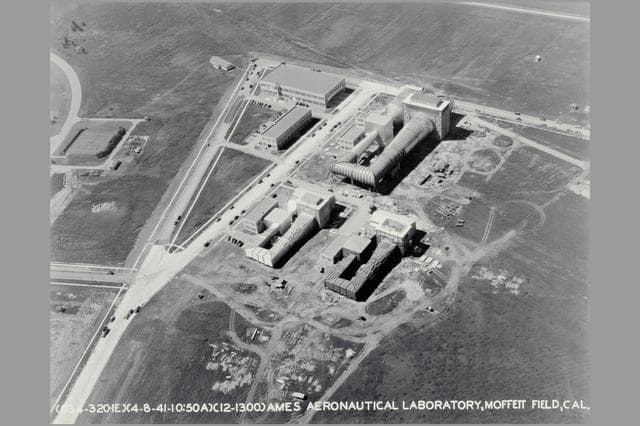 Aerial, wind, tunnel