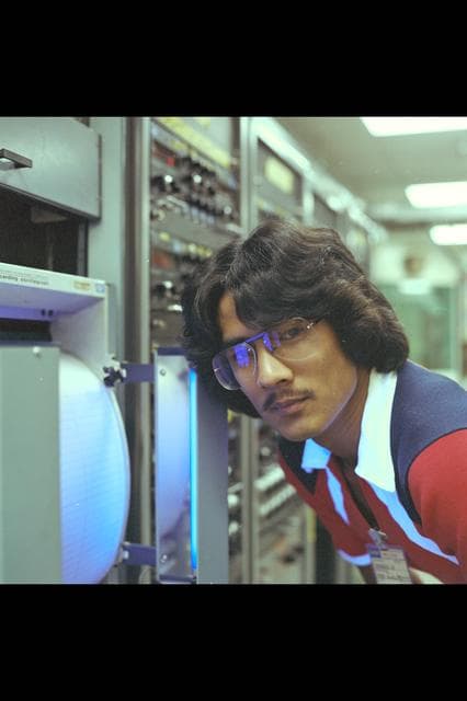 Recruiting, brochure, technician