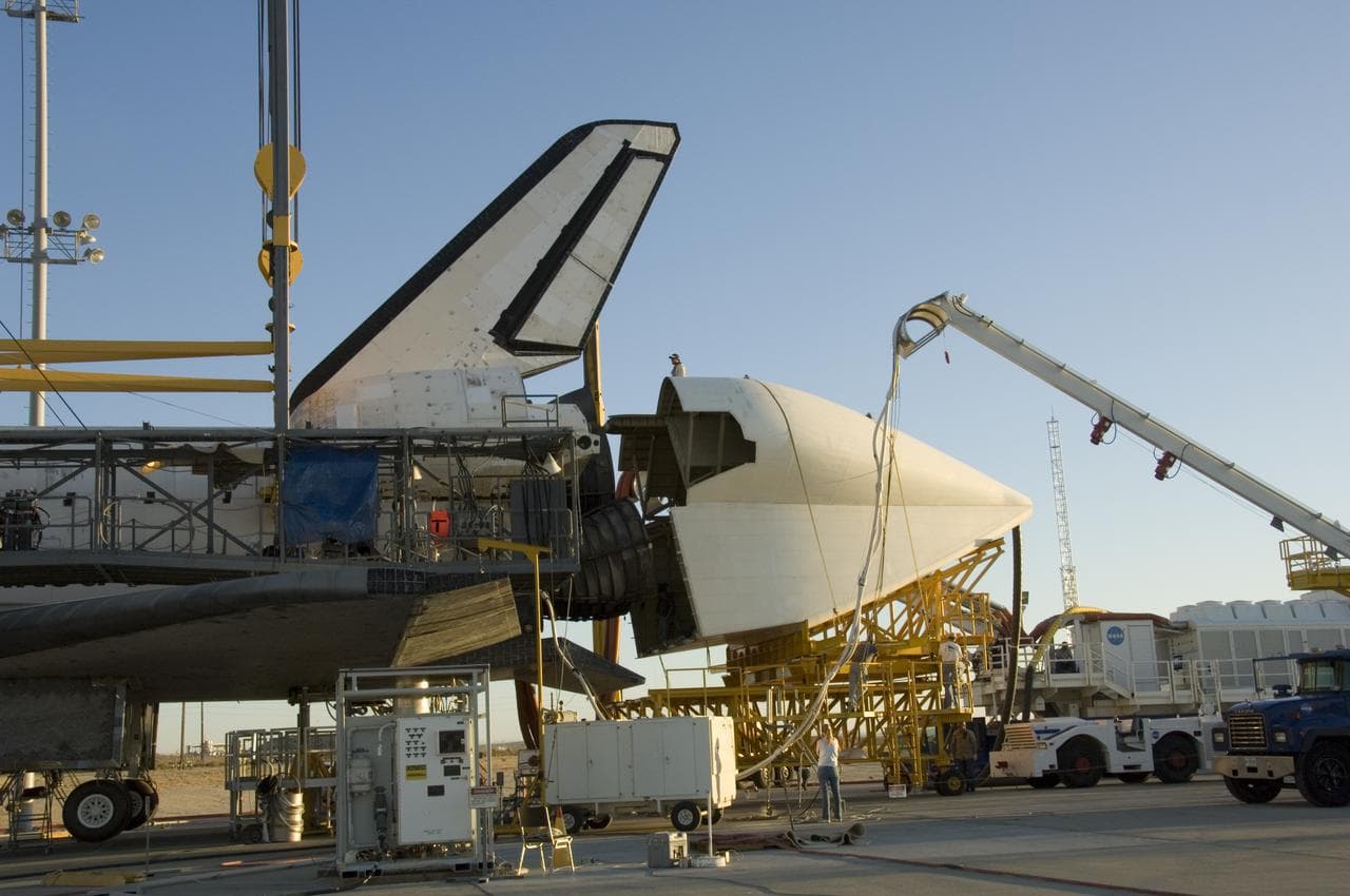Atlantis, international, space