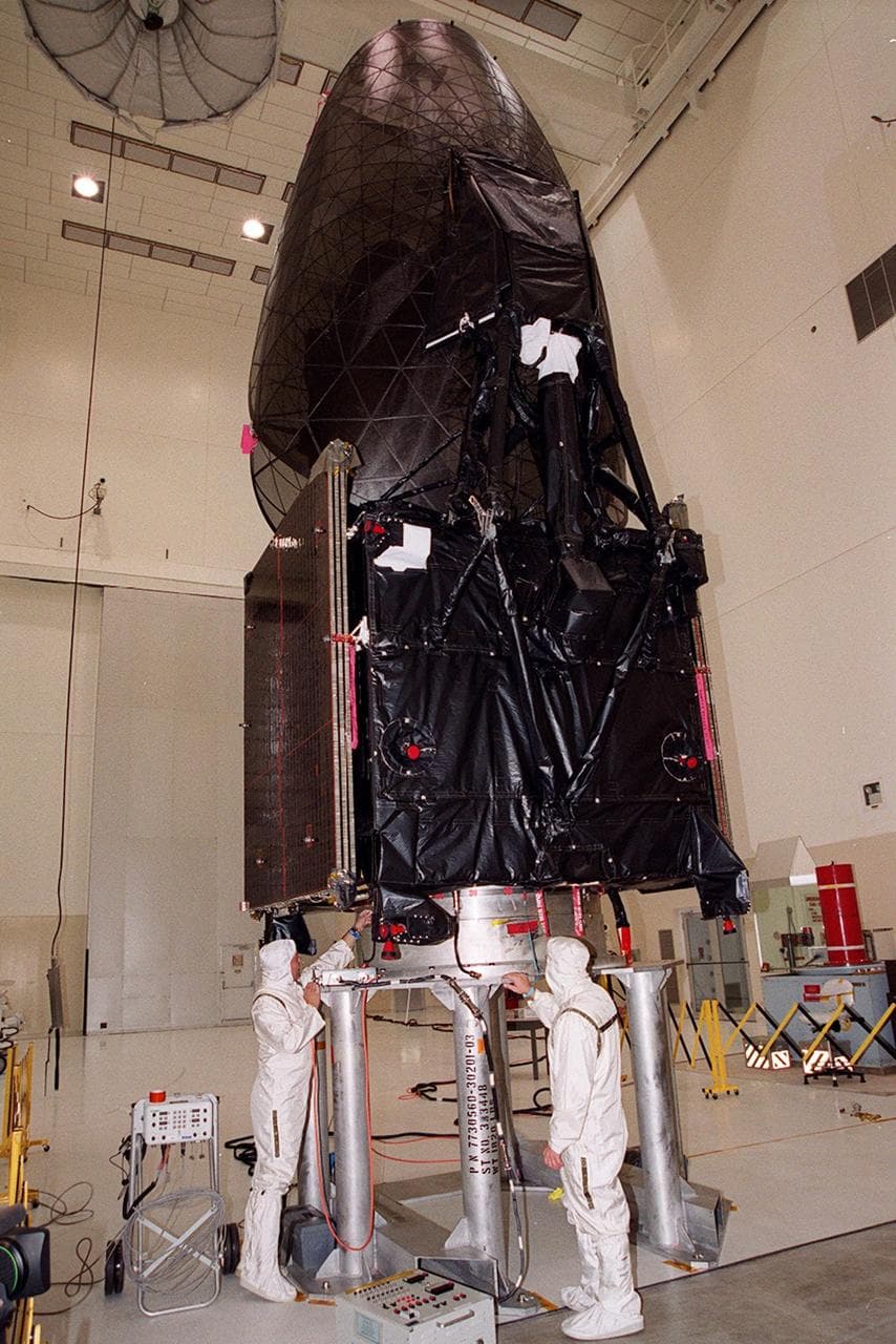 Workers, spacecraft, assembly