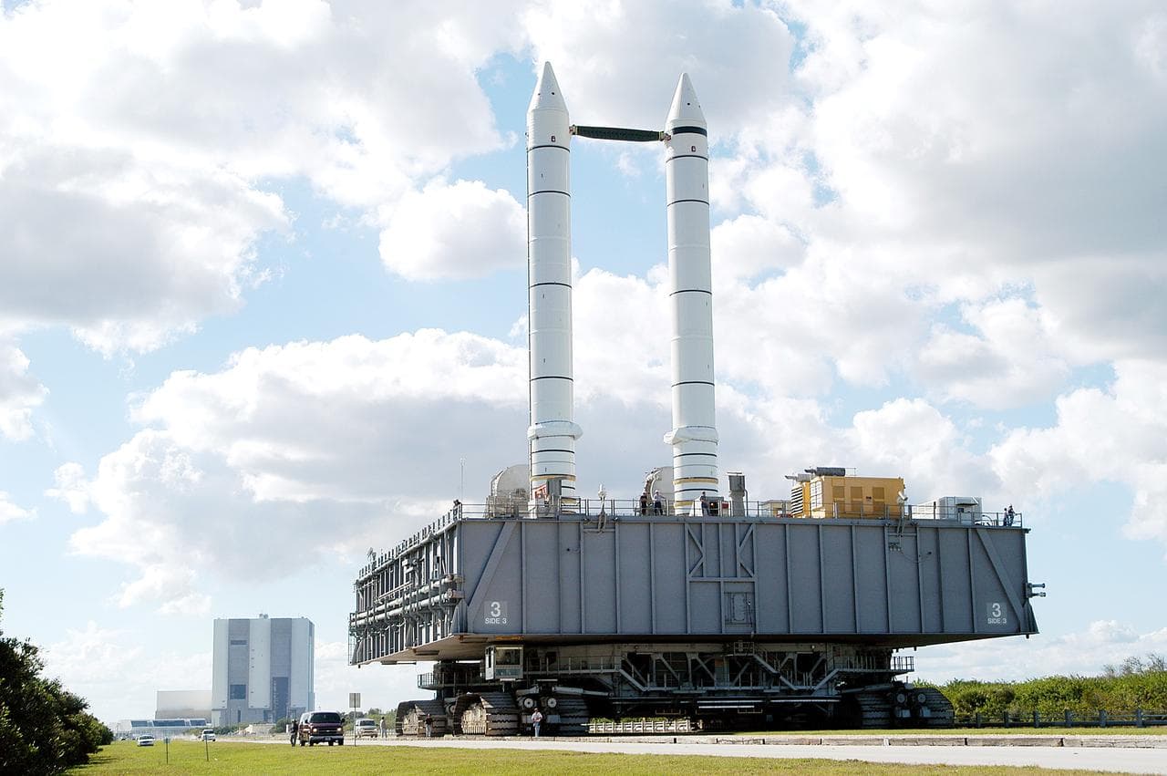 Srb, kennedy, space