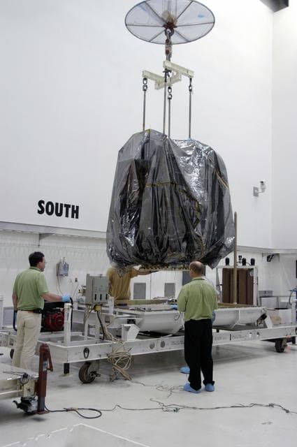 Dawn Spacecraft Processing