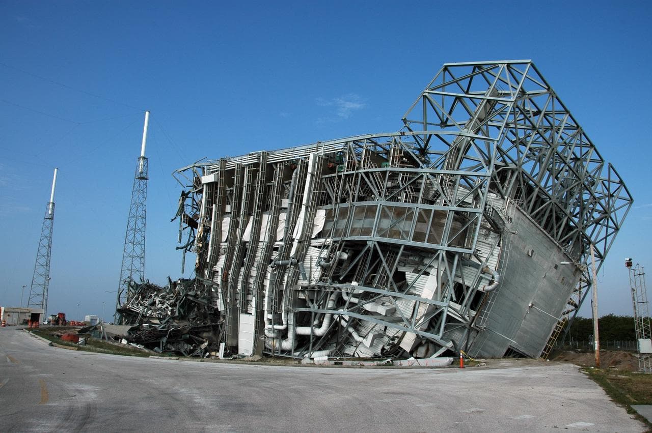 Cape, canaveral, twisted