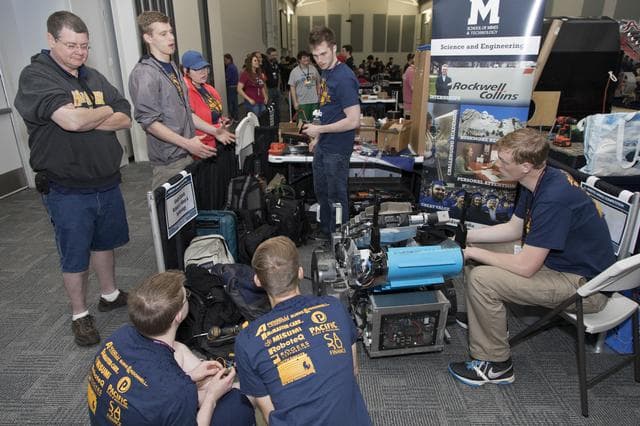 Robotic Mining Competition - Setup
