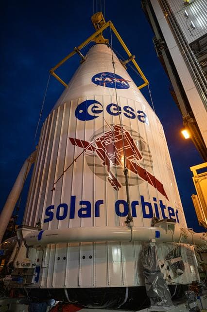 Solar Orbiter Spacecraft Lift and Mate
