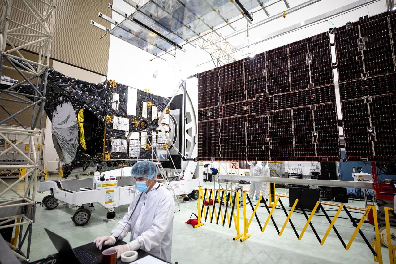 NASA's Psyche Solar Array Integration