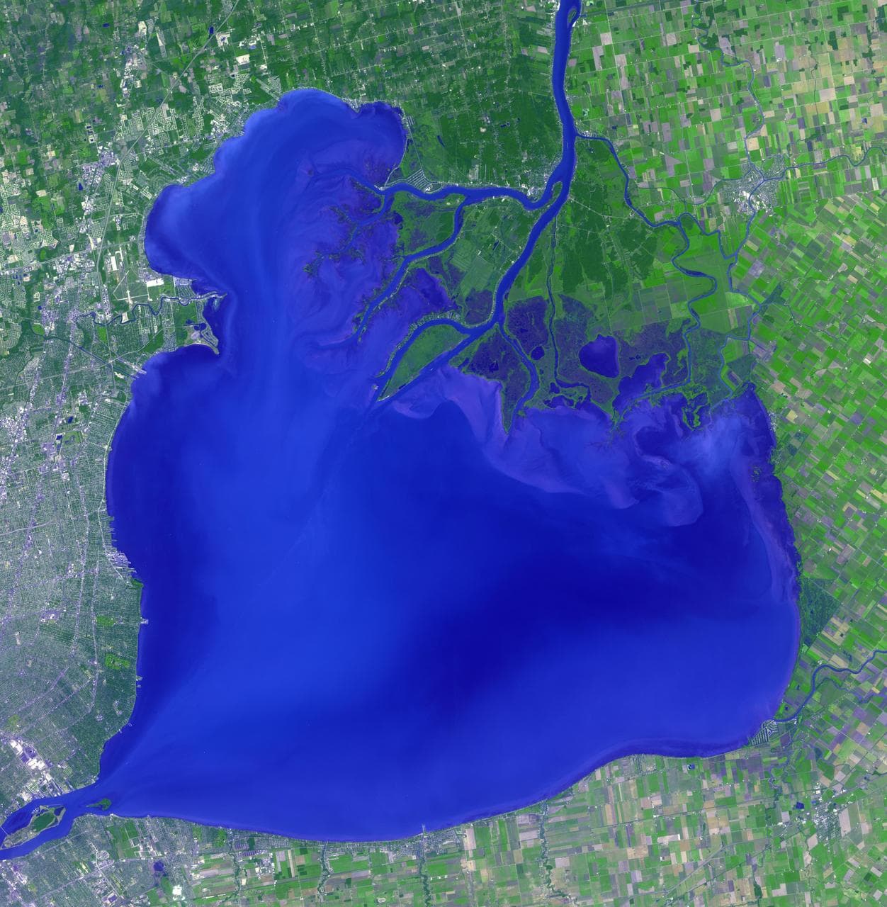 Lake St. Clair, US and Canada