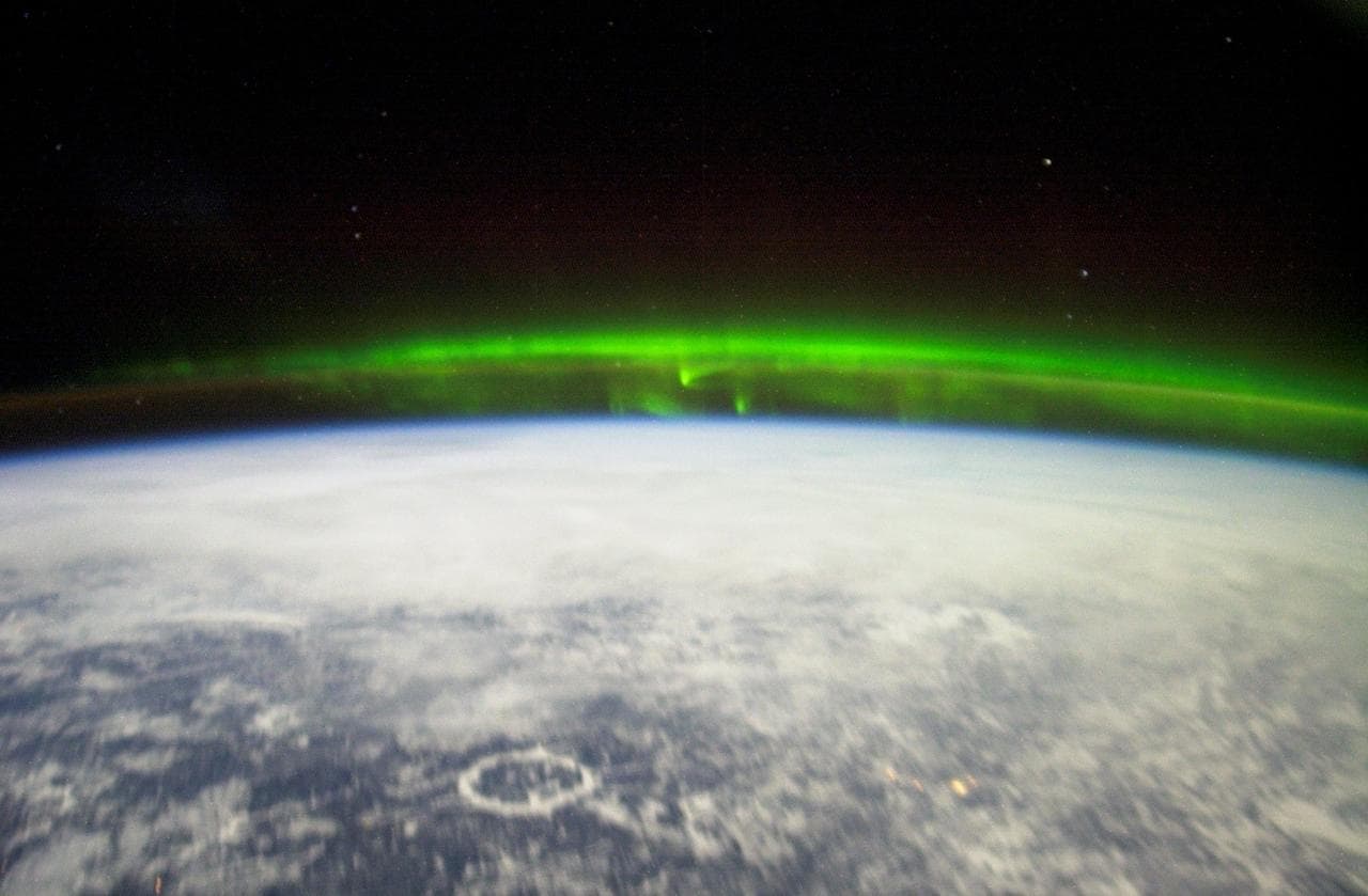 Crew, earth, observations