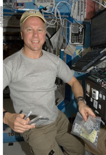 Kopra in U.S. Laboratory