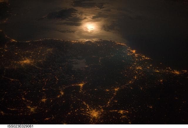 Earth Observations taken by the Expedition 23 Crew