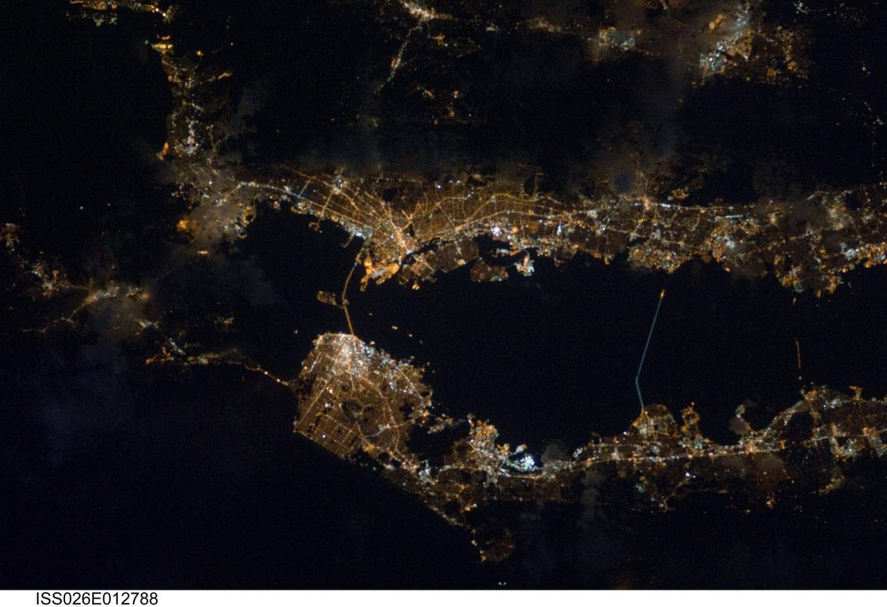 Earth Observations taken by the Expedition 26 Crew