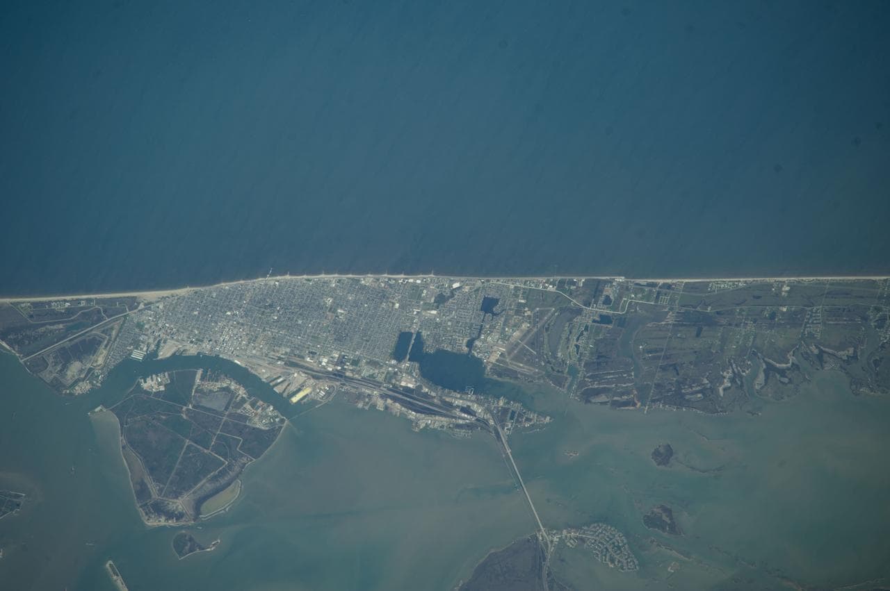 Earth Observations taken by the Expedition 39 Crew