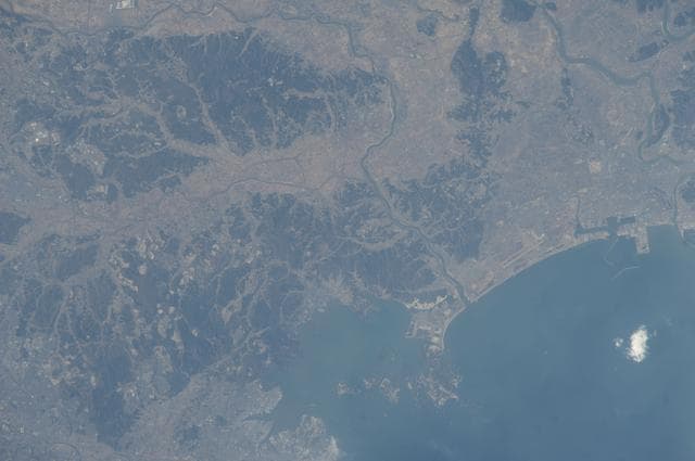 Earth Observations taken by the Expedition 39 Crew