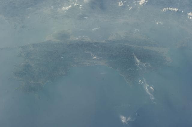 Earth Observations taken by the Expedition 39 Crew