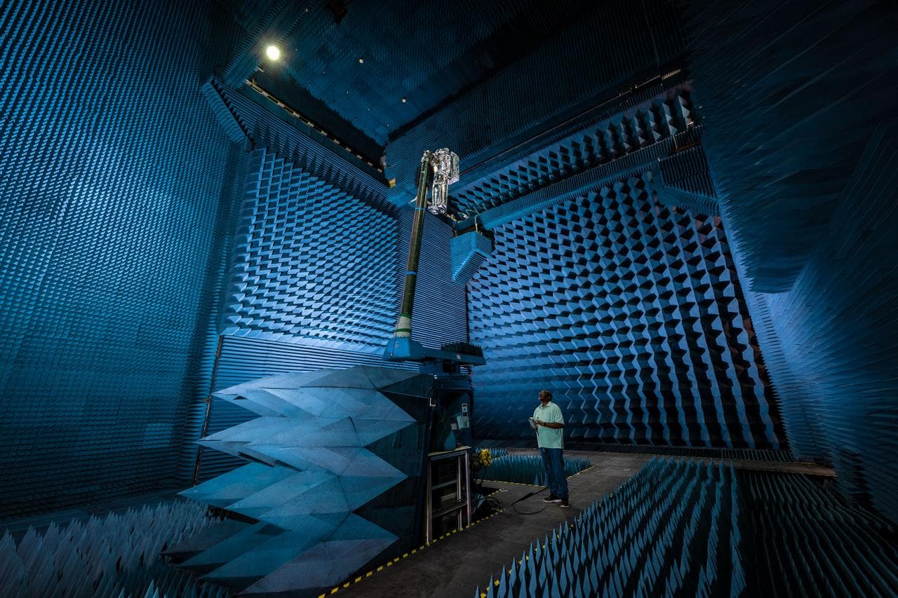 XEMU Antenna Testing in JSC's Anechoic Chamber
