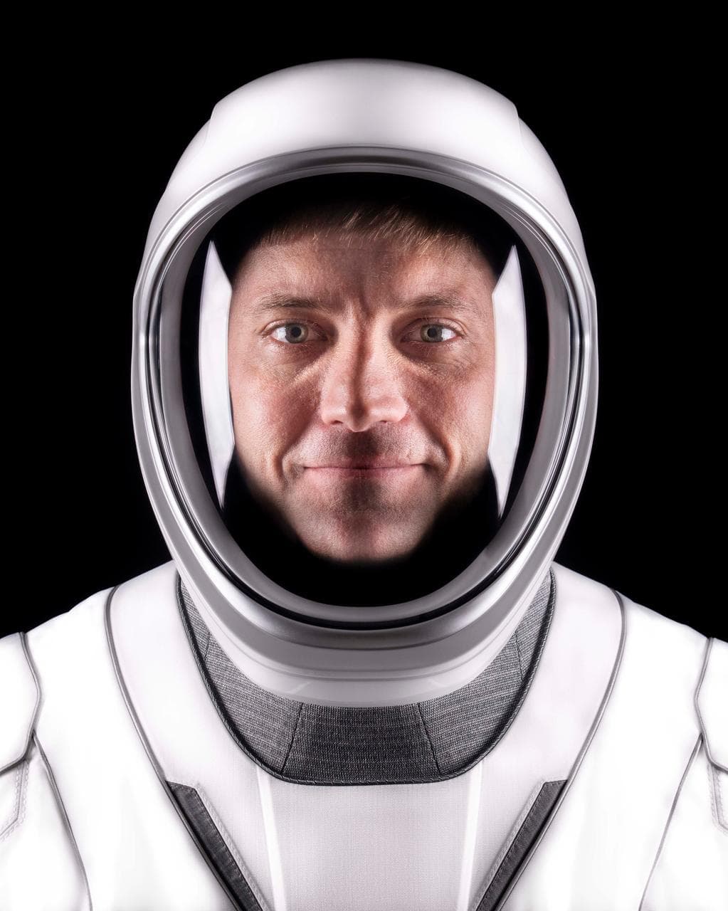 Spacex, crew, commander