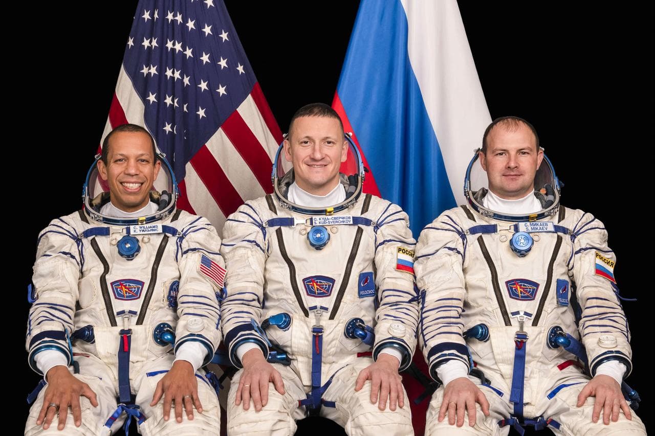 The Soyuz MS-27 backup crew members
