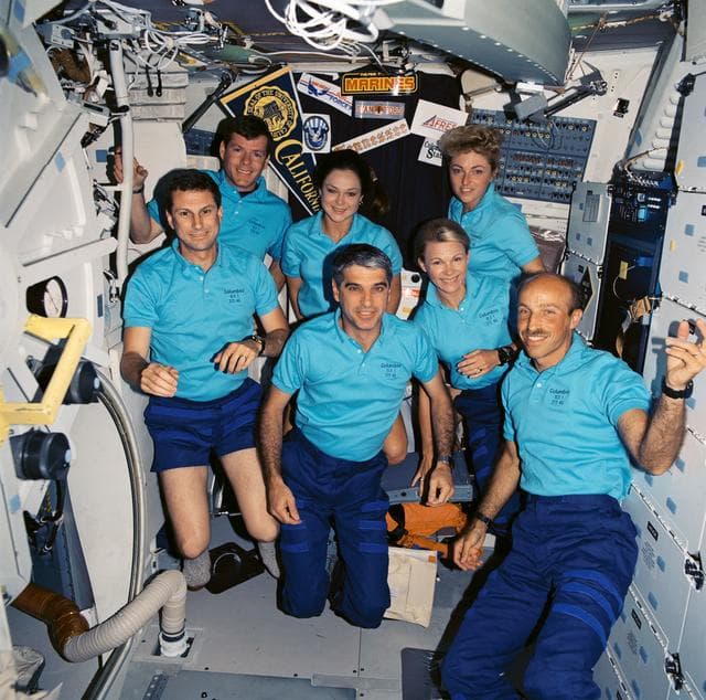 Astronauts, columbia, orbiter