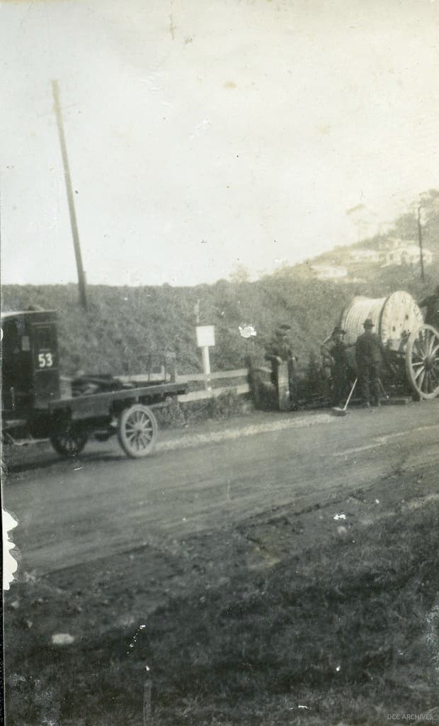 Cable Laying - Main South Road, c1920