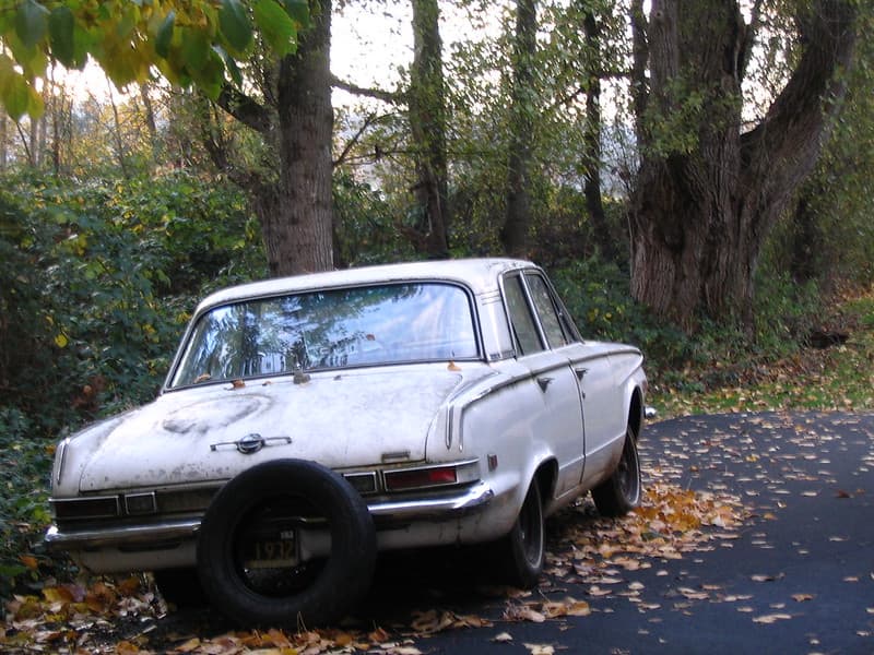 Run-down car near Marymoor Park 2