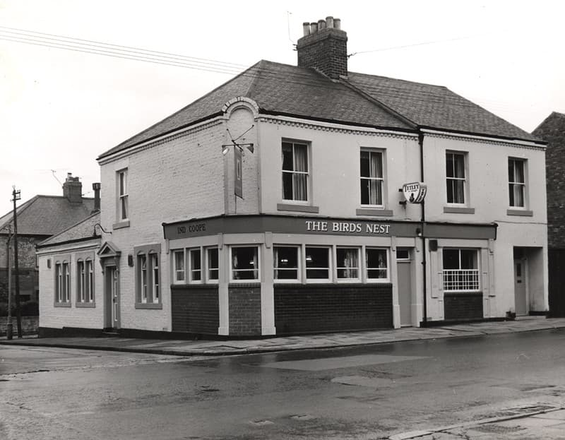 030439:The Birds Nest Walker Road 1966